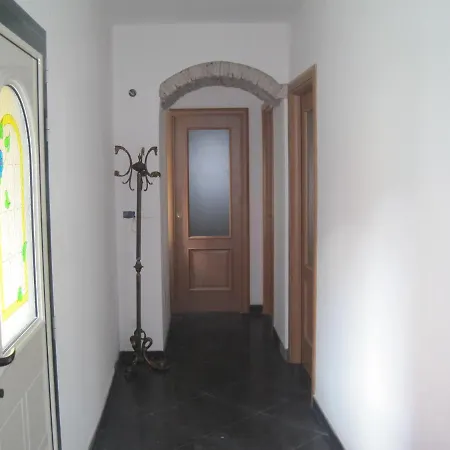 Maison De Vacances Avec Grande Terrasse Ombragee