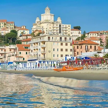 Maison De Avec Grande Terrasse Ombragee Tatil Evi