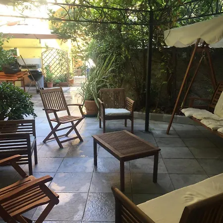 Holiday home Maison De Vacances Avec Grande Terrasse Ombragee *